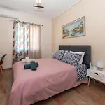 Mp Captain's House Apartman Gíthio