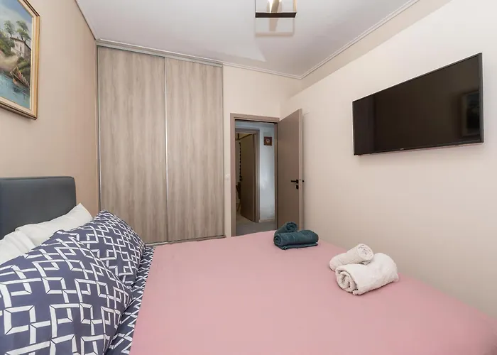 Mp Captain's House Daire Gytheio